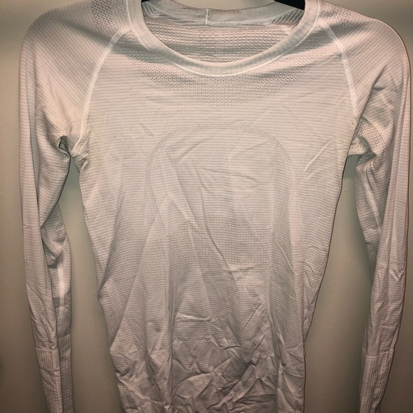 Lululemon Switfly Tech - Picture 2 of 3